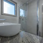 Luxury villa White Sails 1 *