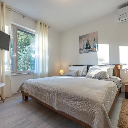 Villa Mandarin Paradise With Sea View Pinezici (Krk)